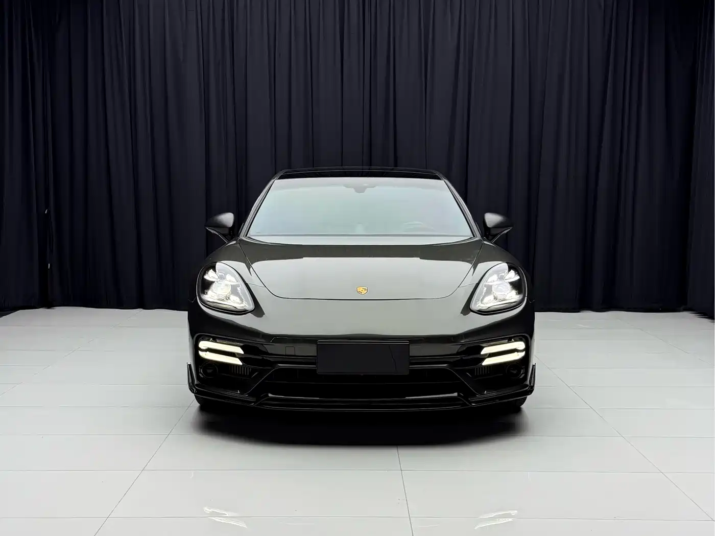 Porsche Panamera 2023 Panamera Executive Long Wheelbase 2.9T фото 2
