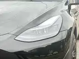 Photo 9 - Tesla Model Y