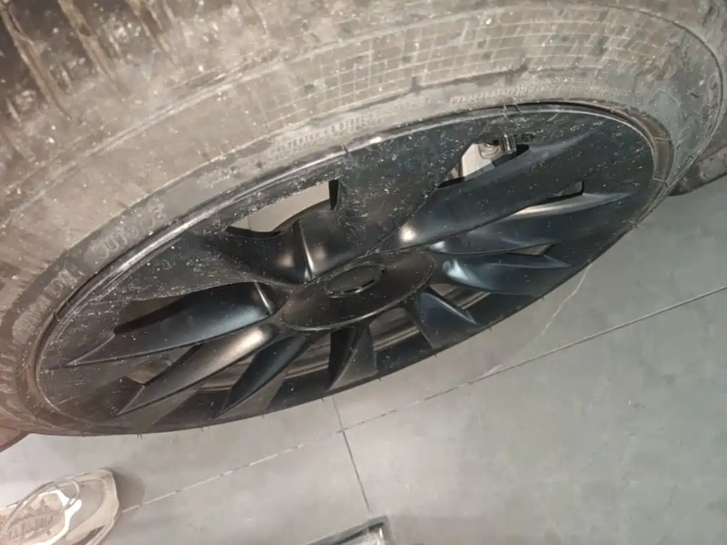 Фото 23 - Tesla Model Y