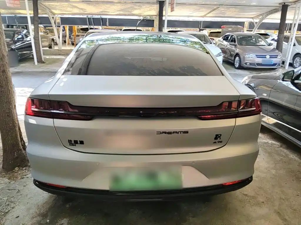 Фото 6 - BYD Han