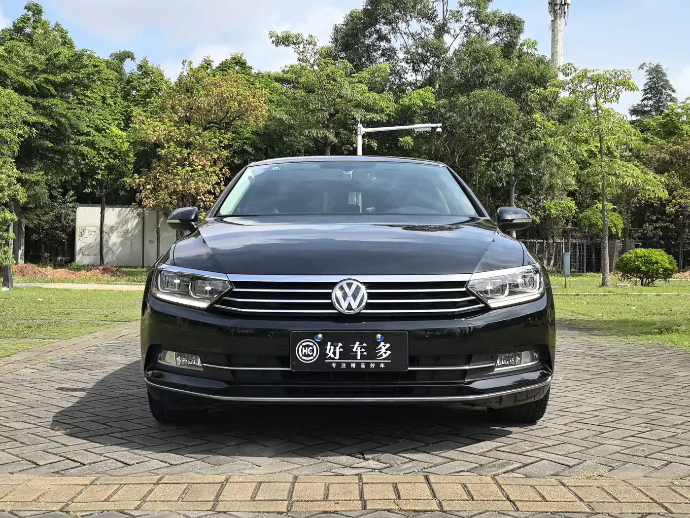 Volkswagen Magotan 2019 330TSI DSG Luxury Class China VI фото 2