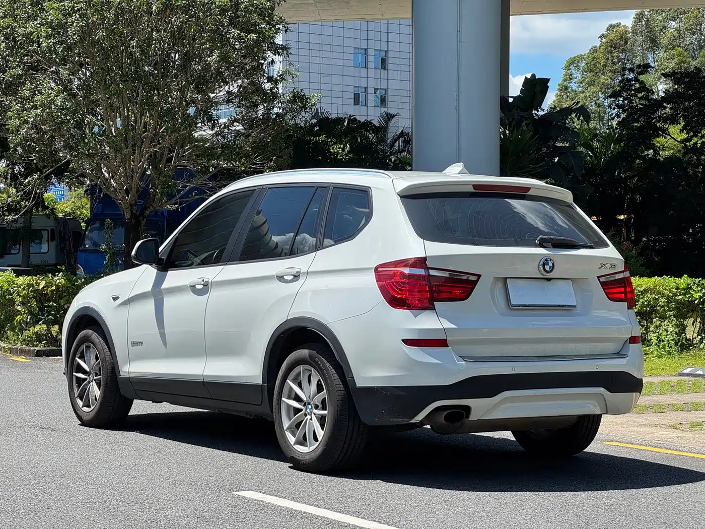 BMW X3 (Import) 2017 2016 sDrive20i