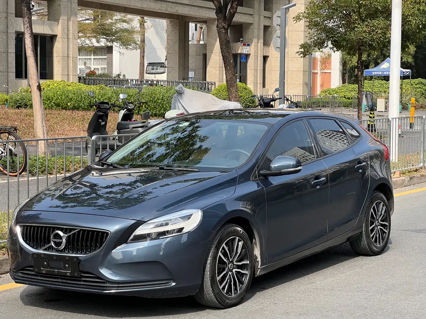 Volvo V40 2018 2017 T3 Inscription