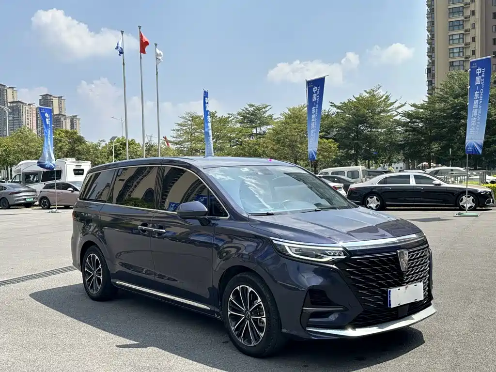 Roewe iMAX8 2020 2021 400TGI Supreme Series Honor