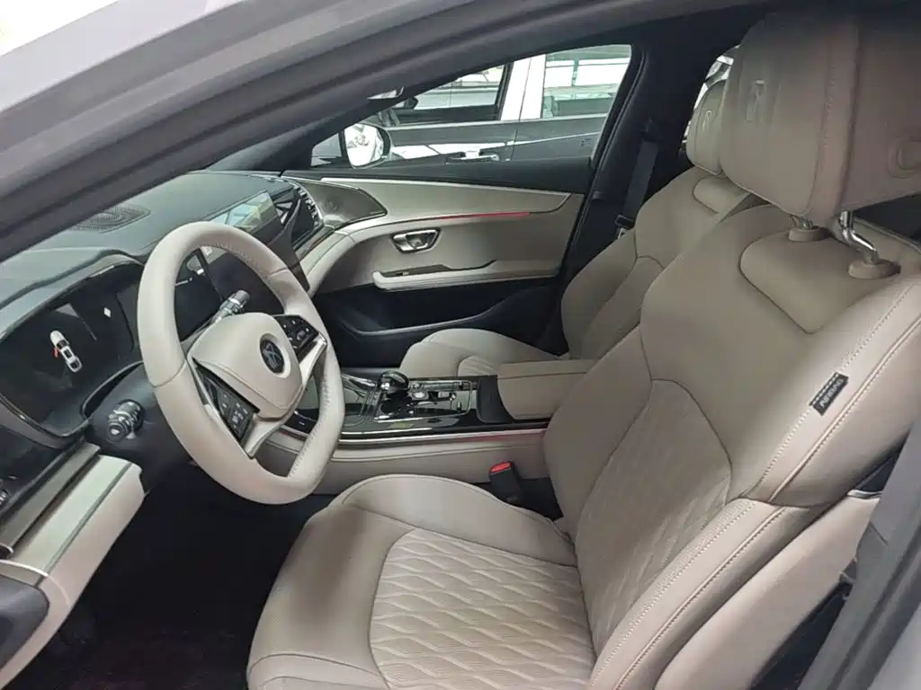 BYD Han 2026 2025 DM-i Smart Drive Edition 125KM Premium