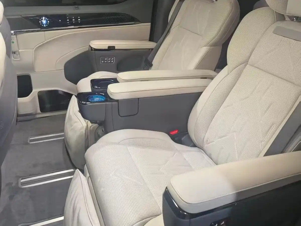 ZEEKR EXTREME KRYPTON 009