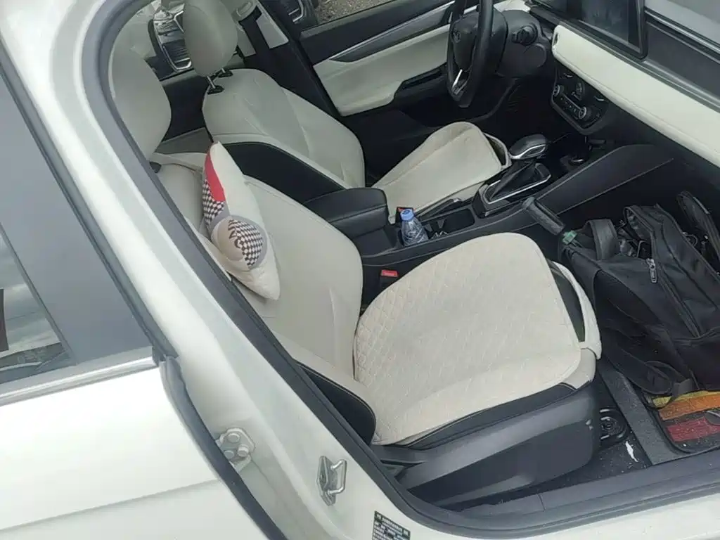 Ford Escort 2022 2021 1.5L Automatic Diamond Edition