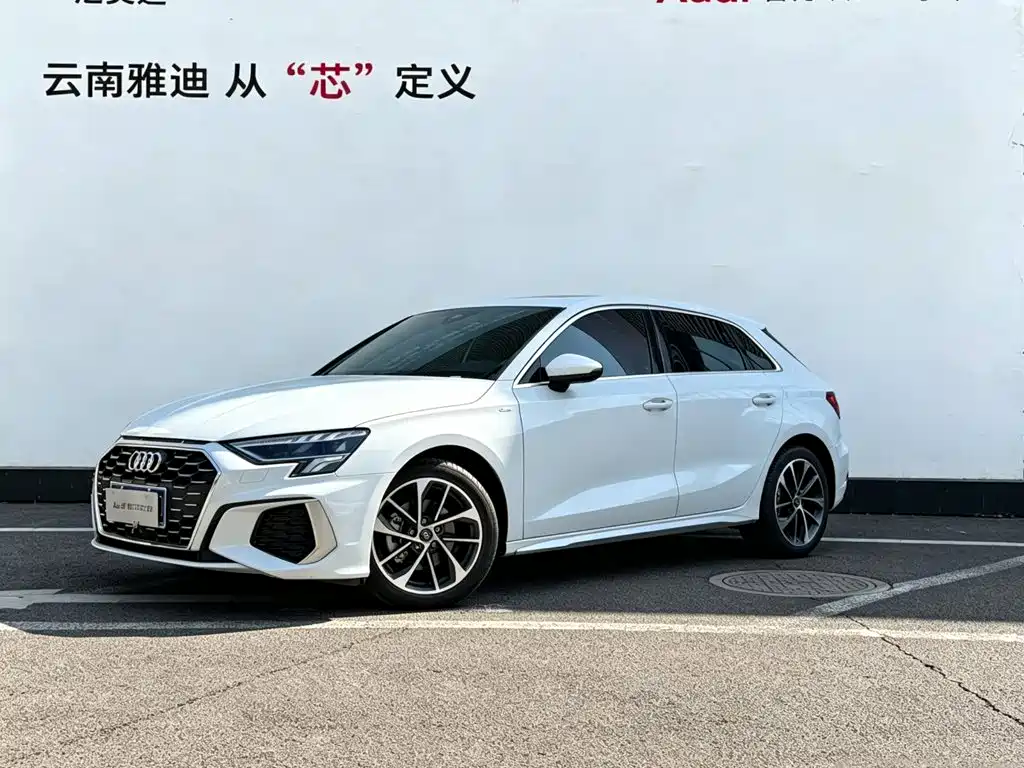 Фото 1 - Audi A3