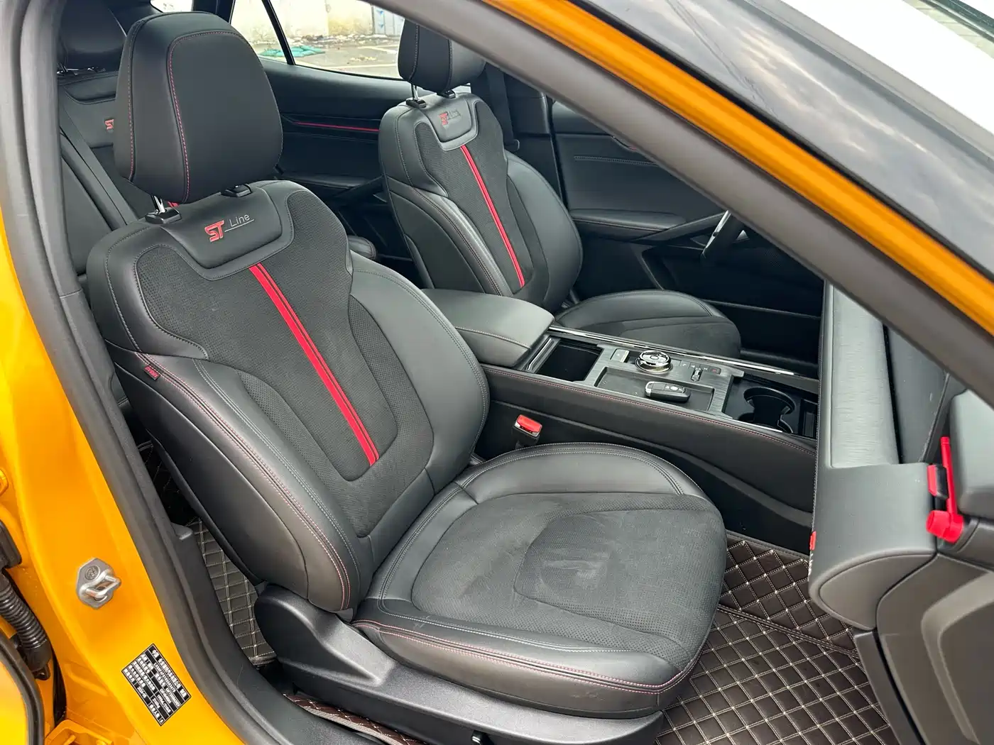 Ford Mondeo 2024 2.0T E-Hybrid Sport ST-Line фото 11