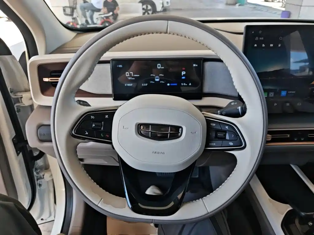 Geely ICON 2025 2026 Chocolate 1.5TD Delicate Edition