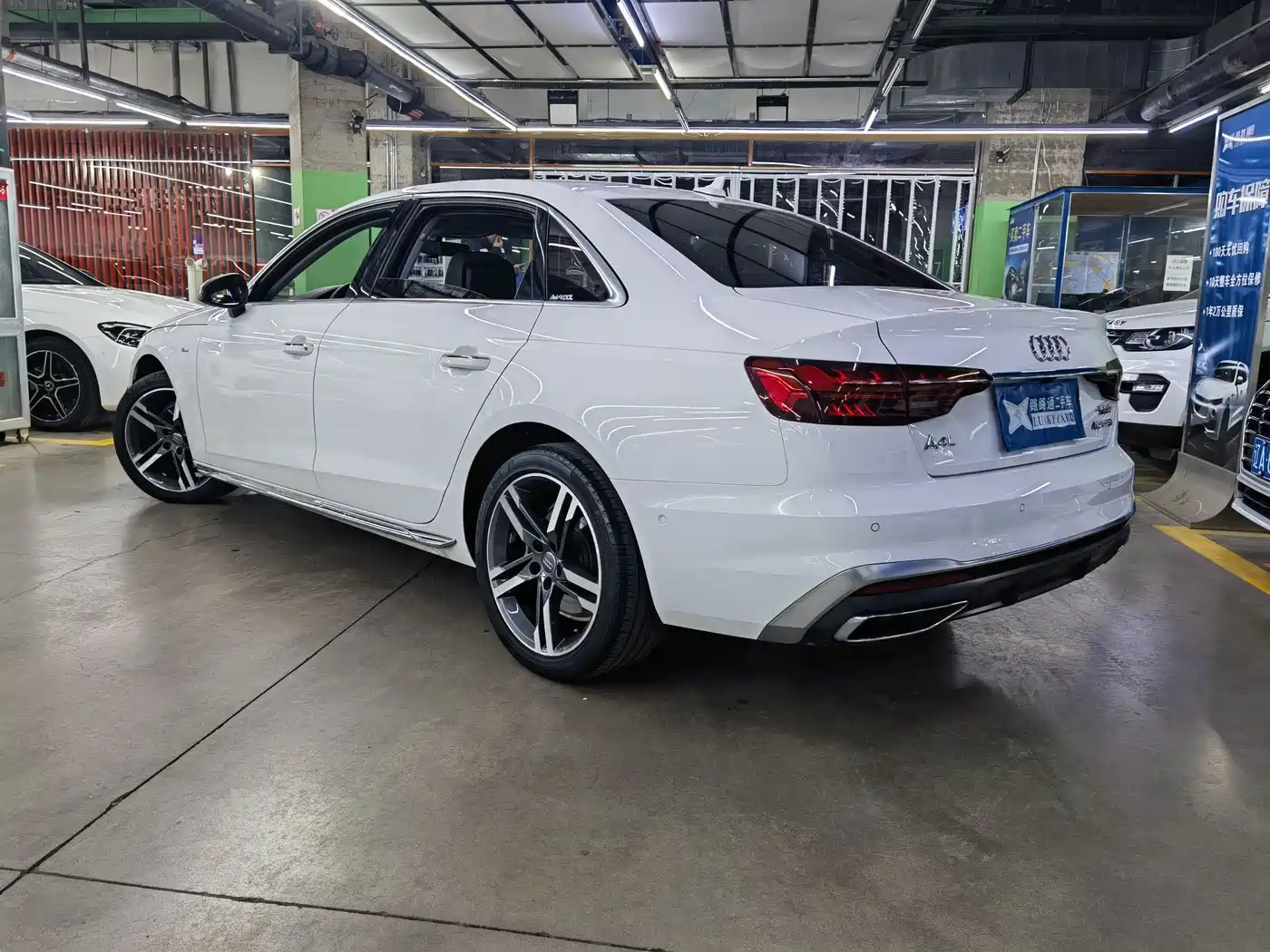 AUDI A4L