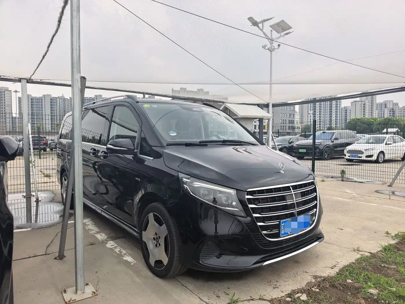Mercedes-Benz V-Class 2025 2024 V 300 L Long Wheelbase Luxury Edition