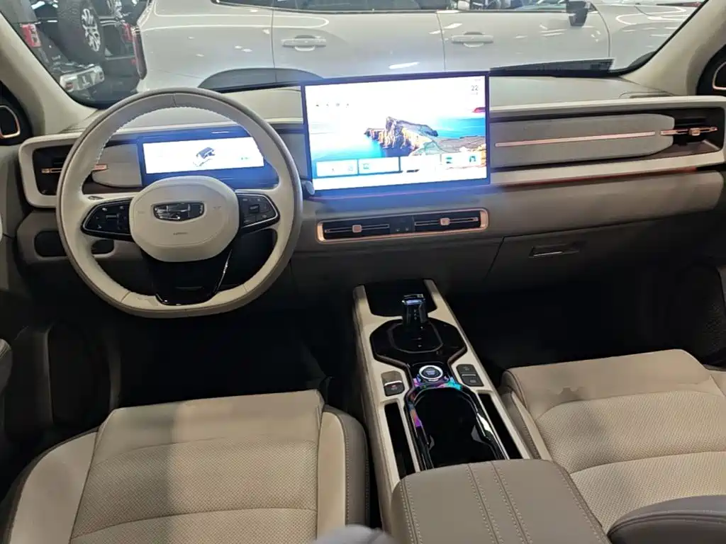 Geely ICON 2025 2026 Chocolate 1.5TD Pure Edition