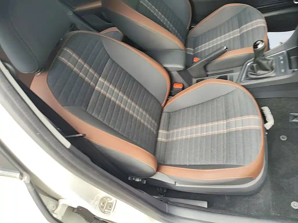 Фото 25 - Volkswagen Lavida