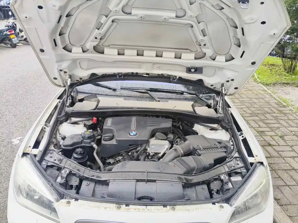 Фото 3 - BMW X1
