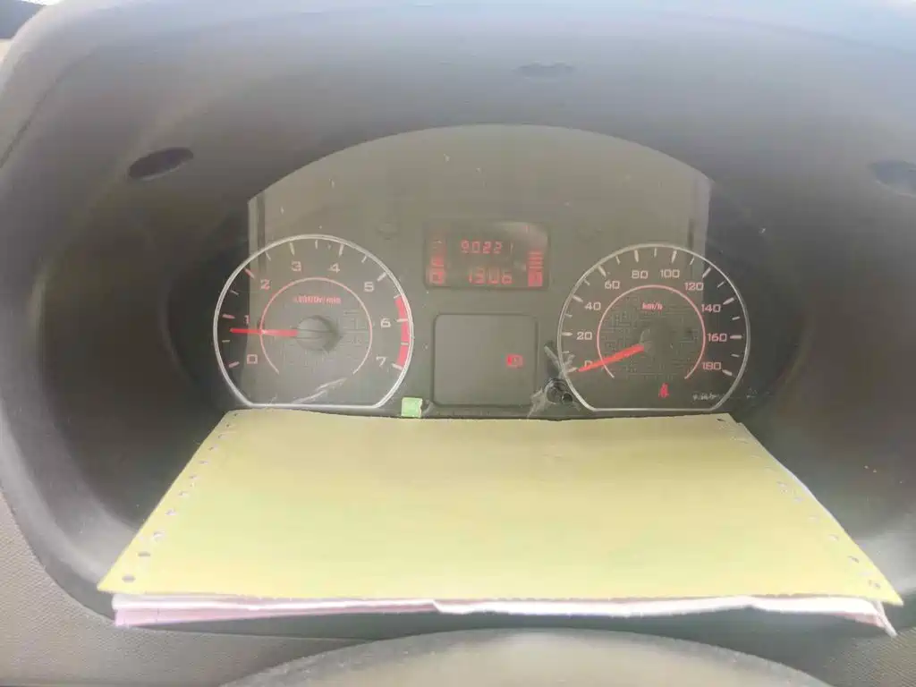 Wuling Motors Wuling Rongguang S 2021 2021 Model 1.2L Basic 7-Seater LSI