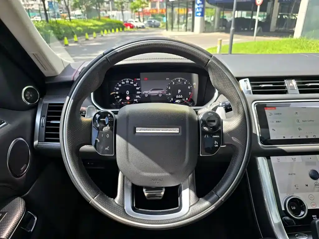 Фото 8 - Land Rover Range Rover Sport