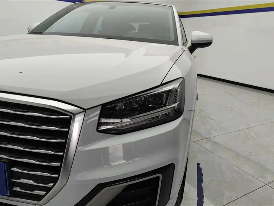 Audi Q2L 2018 35 TFSI Fashion Elegance China VI фото 5