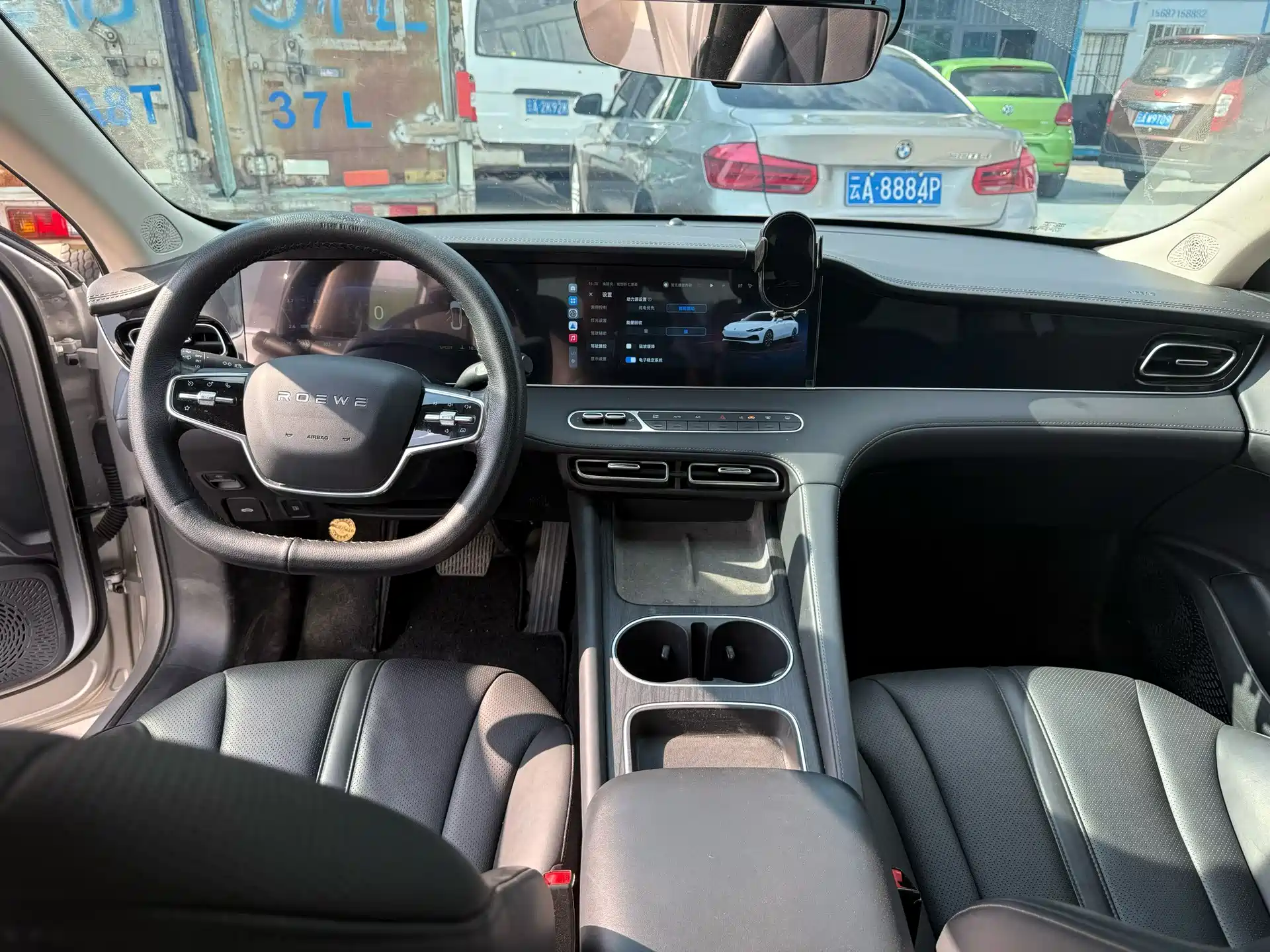 Фото 7 - Roewe D7