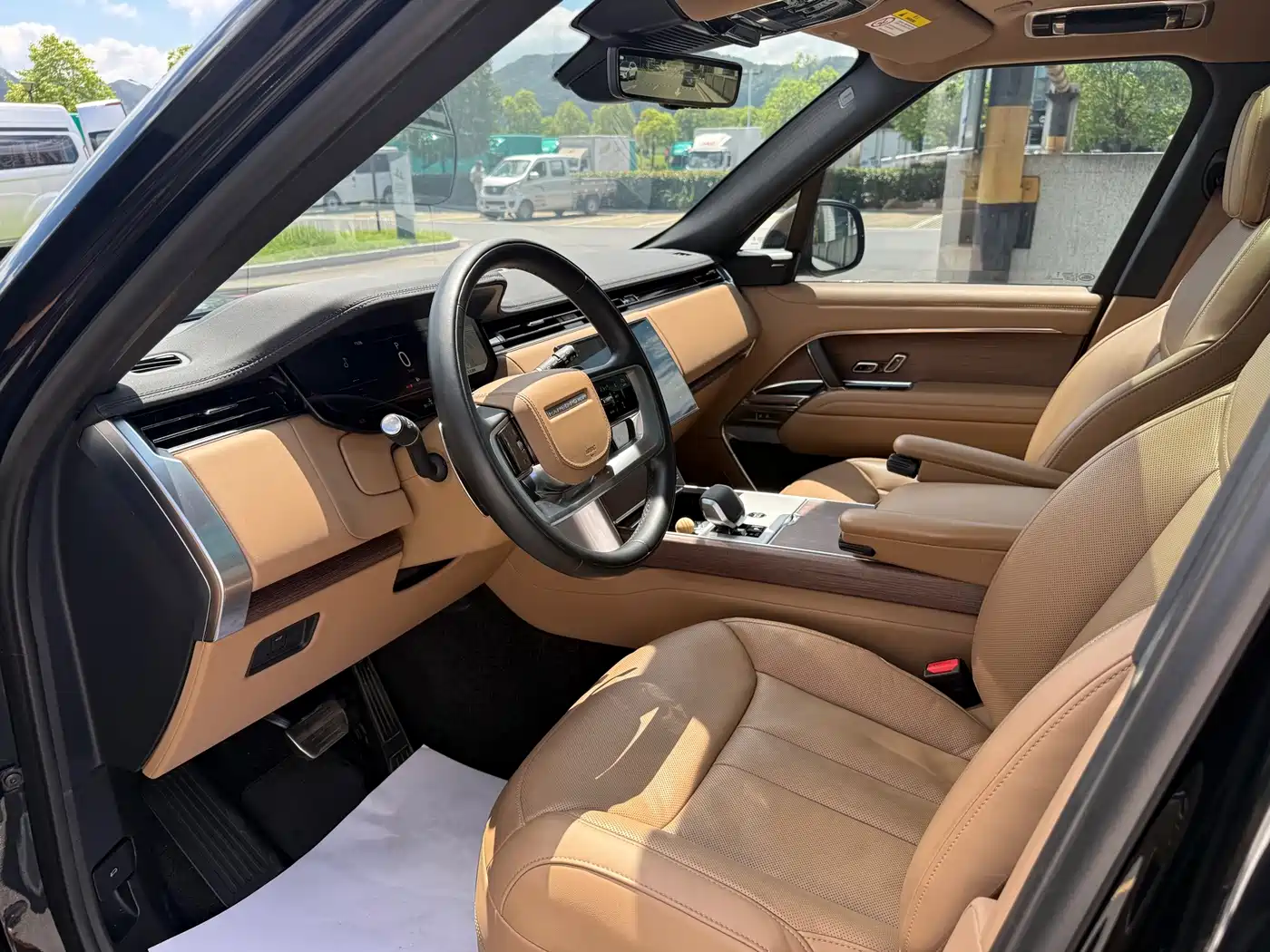 Фото 9 - Land Rover Range Rover