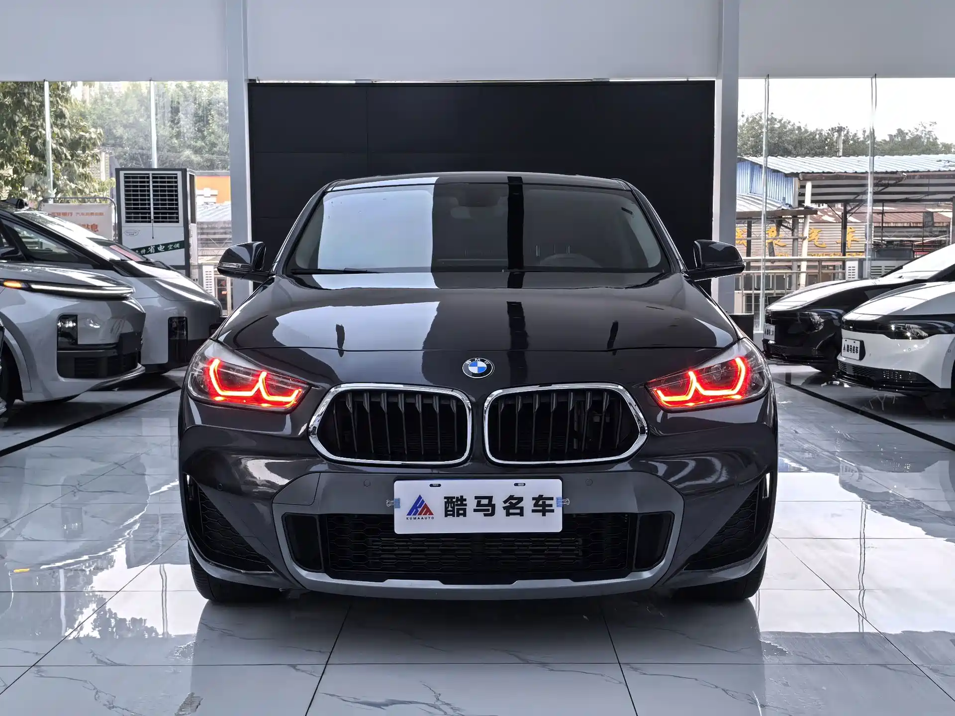 Фото 2 - BMW X2
