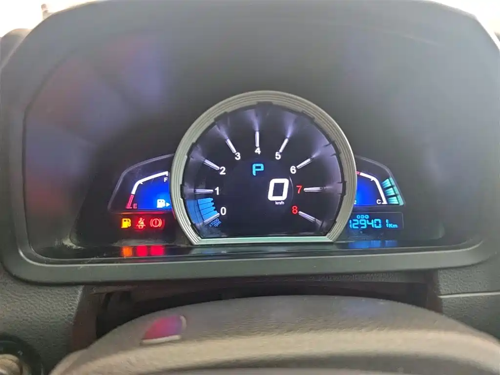Luxgen U6 SUV 2016 2015 1.8T Innovation Upgrade