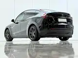Фото 14 - Tesla Model Y