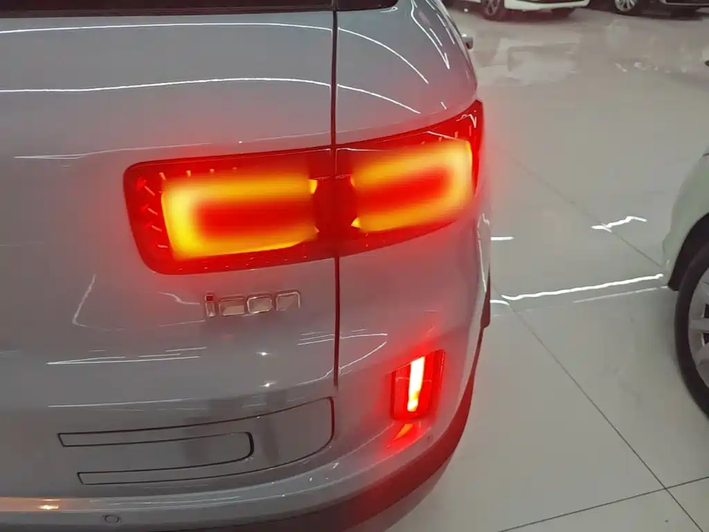 Geely ICON 2020 2020 1.5TD i9 BSG