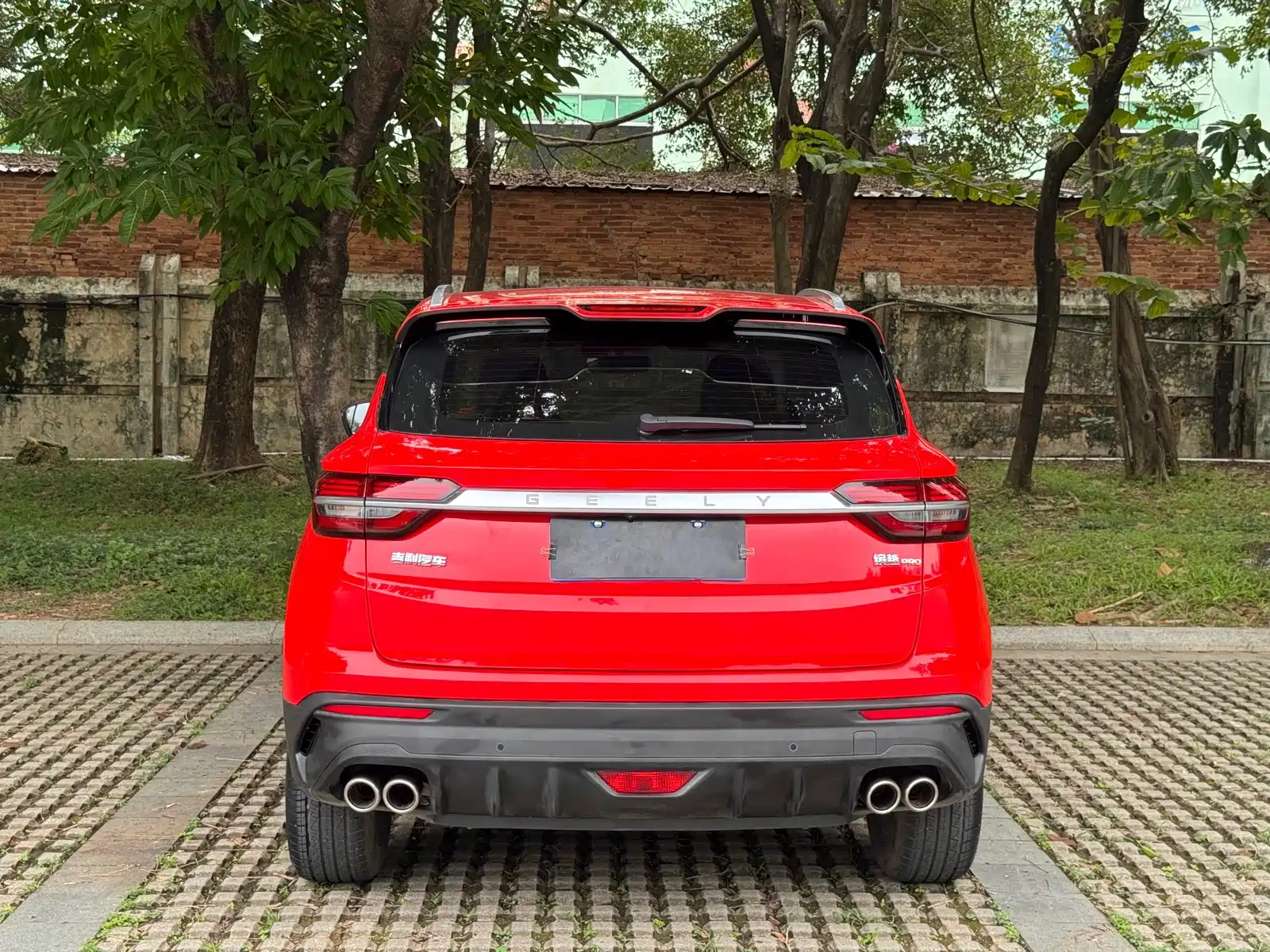Фото 5 - Geely Coolray