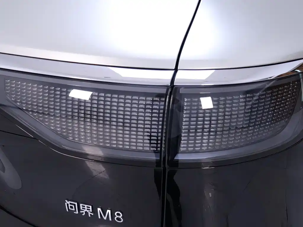 Aito AITO M8 2026 2025 Model Extended Range Max+ Edition 53.4kWh 6-Seater
