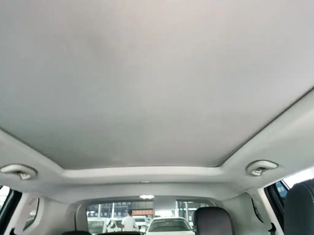 Фото 18 - Buick Envision Plus