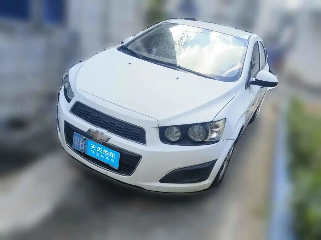 Chevrolet Aveo 2012 2011 Sedan 1.4L MT SL