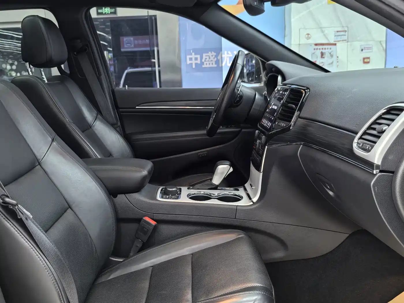 Jeep Grand Cherokee (Import) 2022 2021 3.0L 80th Anniversary Edition
