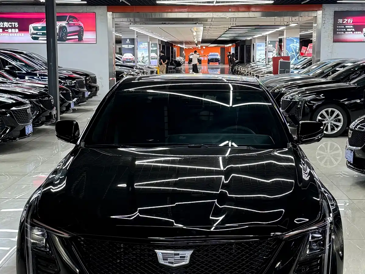 Cadillac CT5 2025 2025 Model 28T Track Performance Edition
