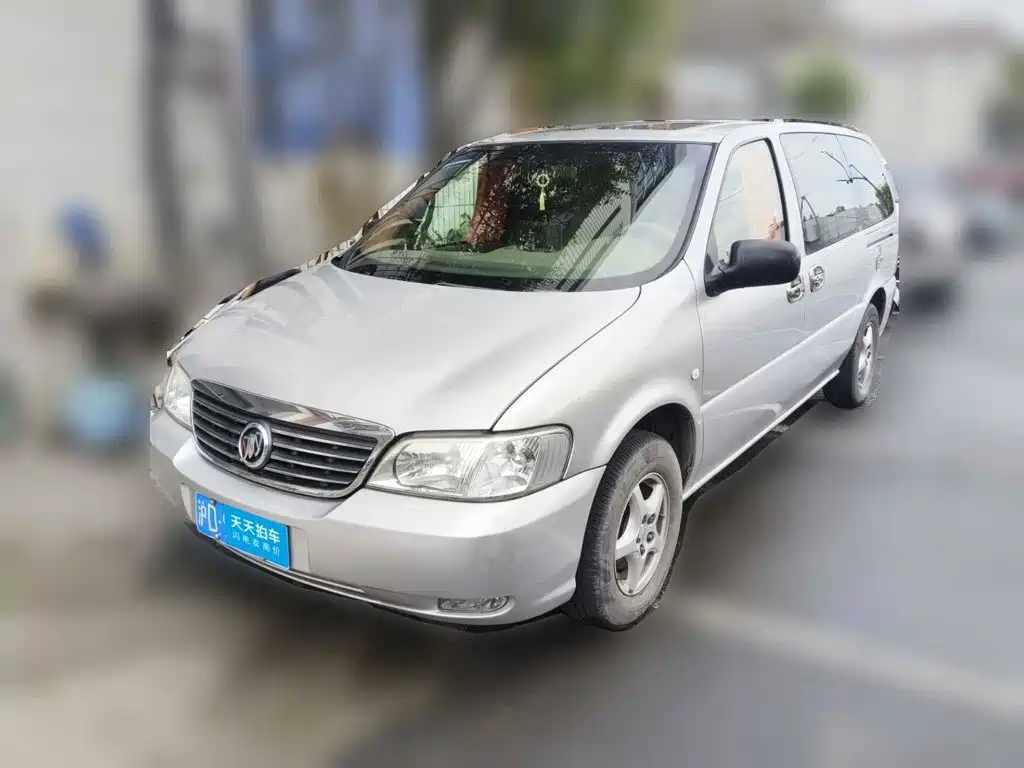 Фото 1 - Buick GL8