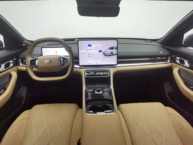 Geely Galaxy Galaxy A7 2025 EM-i — фото 5