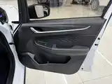 Фото 6 - Geely Vision X3