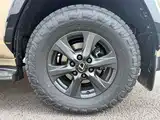 Фото 31 - Lexus LX