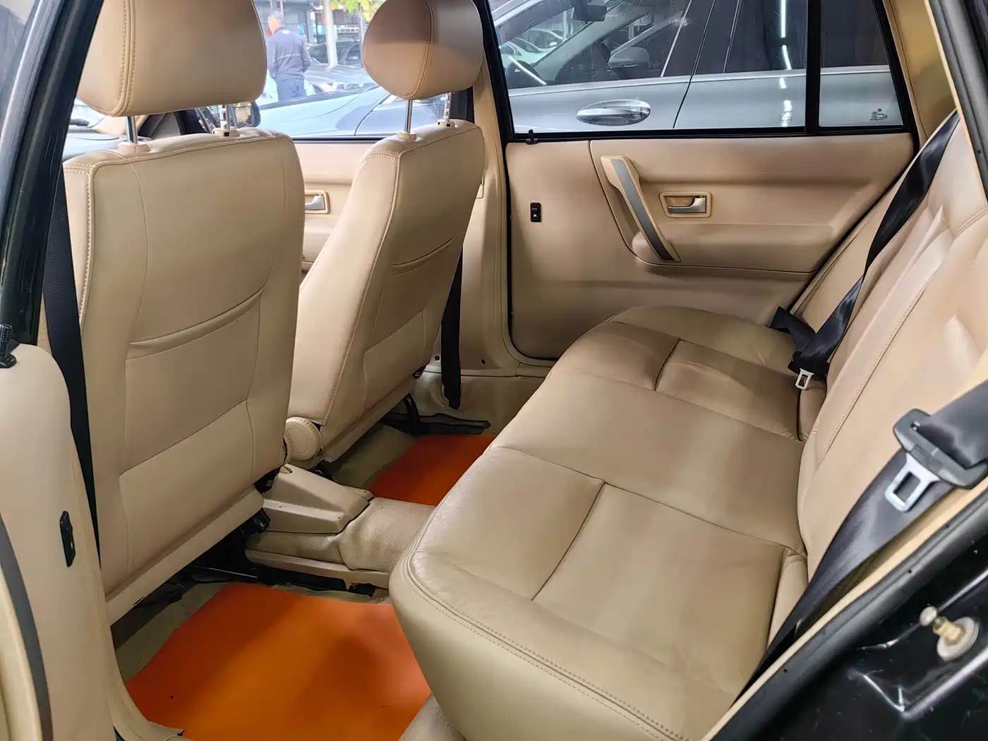 Volkswagen Santana Vista 2010 1.6L Manual Comfort фото 3