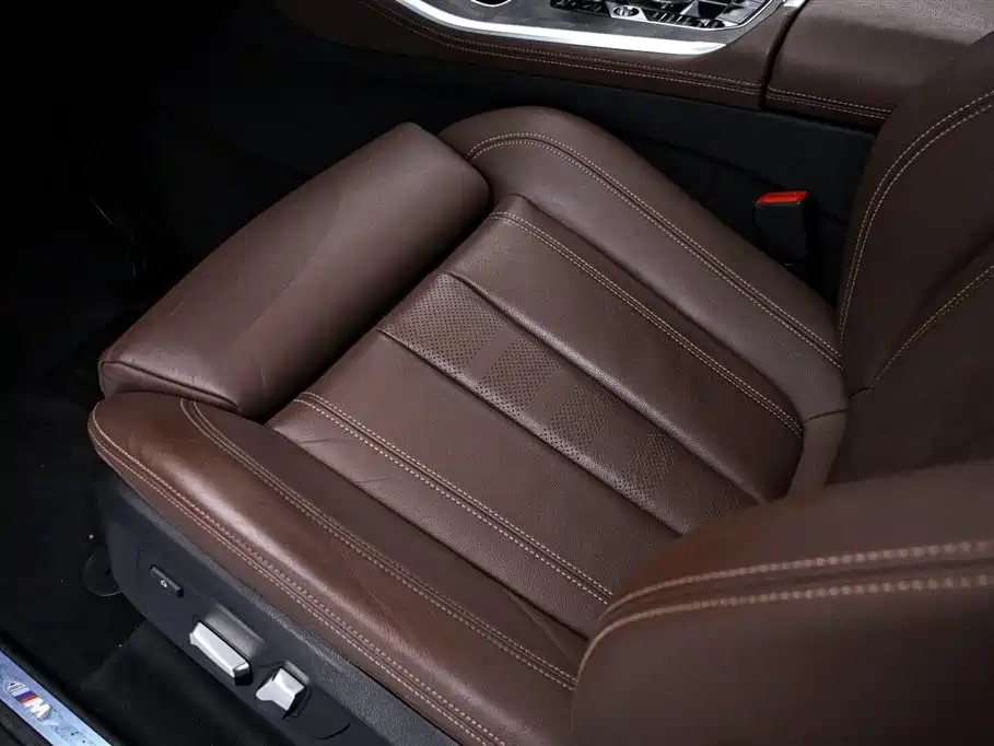 BMW X5 (Import) 2019 xDrive40i M Sport Package фото 13