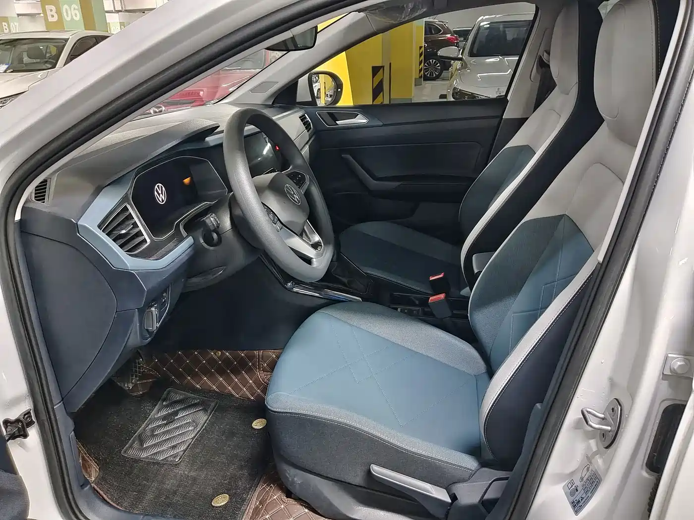 Фото 7 - Volkswagen Lavida