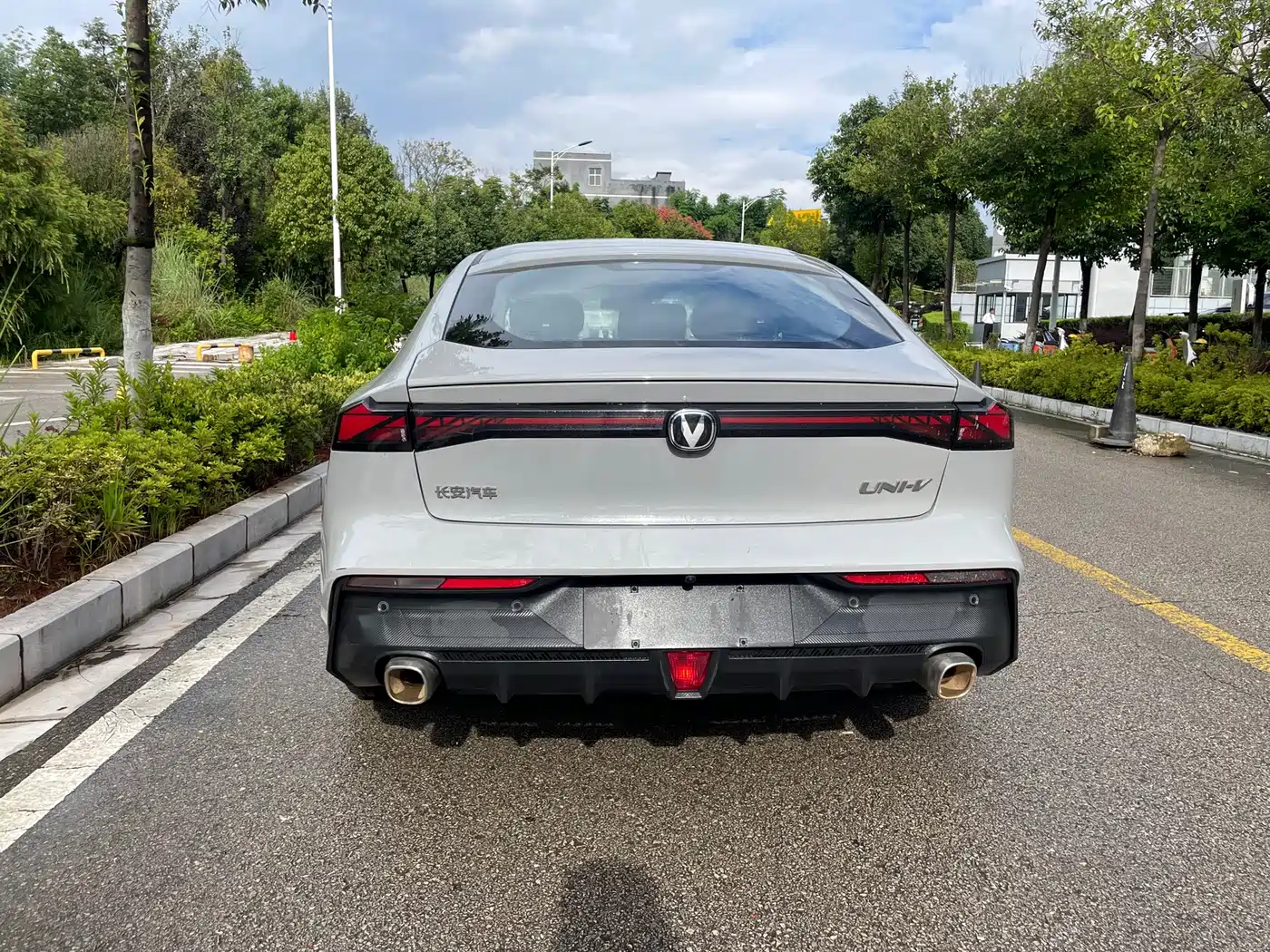 Changan UNI-V iDD 2023 2023 Smart Electric iDD 1.5T 113km Smart Cool Type