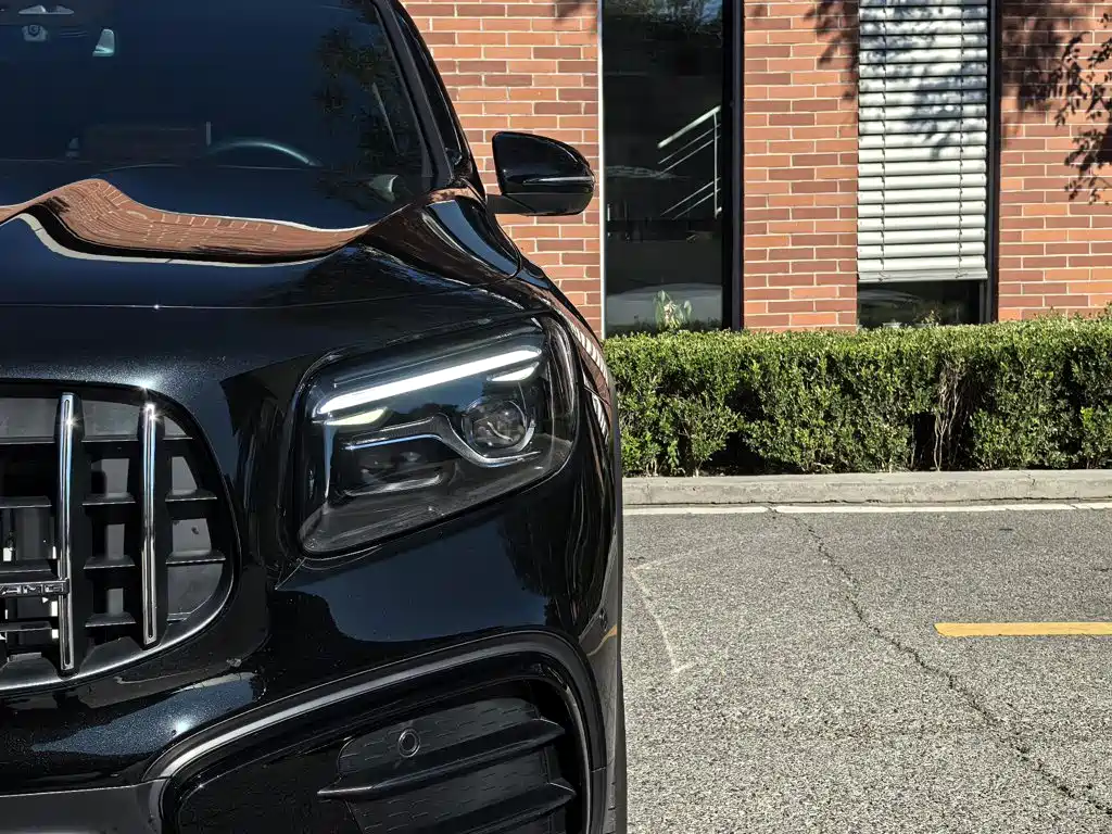 Mercedes-Benz GLB AMG 2026 2024 AMG GLB 35 4MATIC