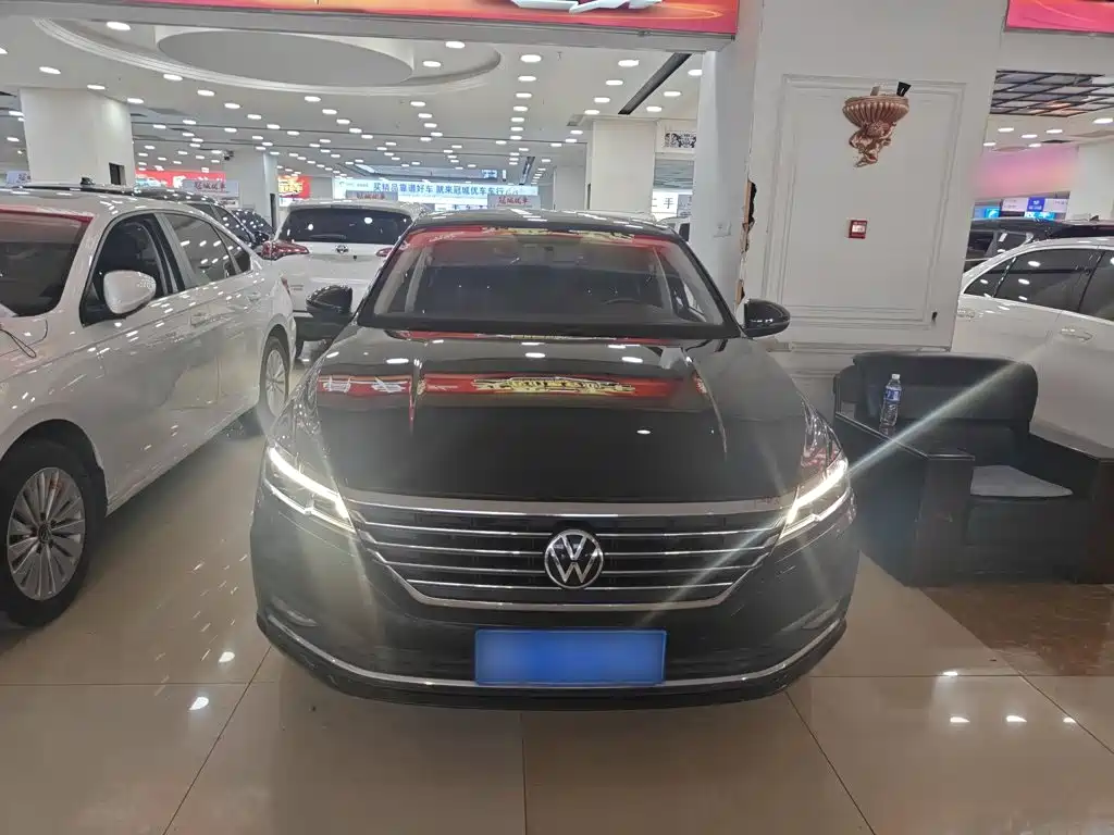 Фото 7 - Volkswagen Lavida