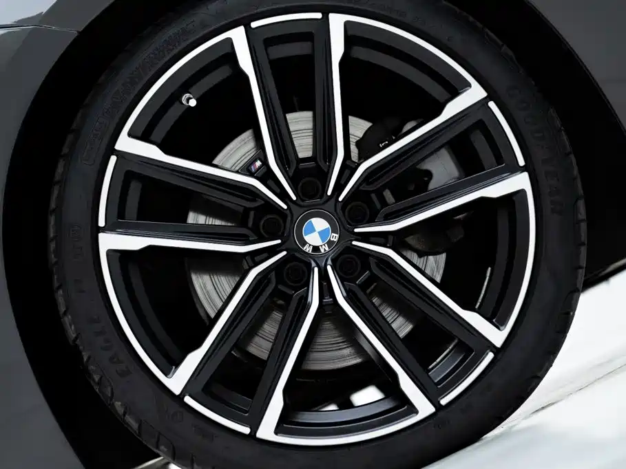 Фото 6 - BMW 4 Series