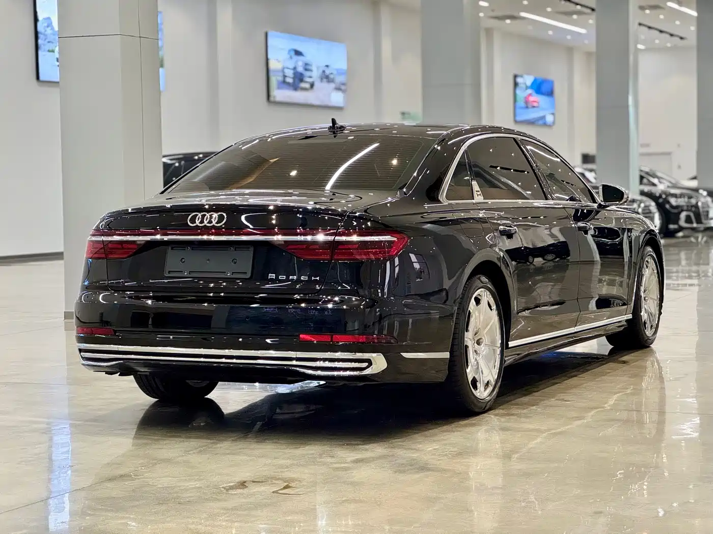 Audi A8 2026 2025 A8L Horch Founder Edition 55TFSI