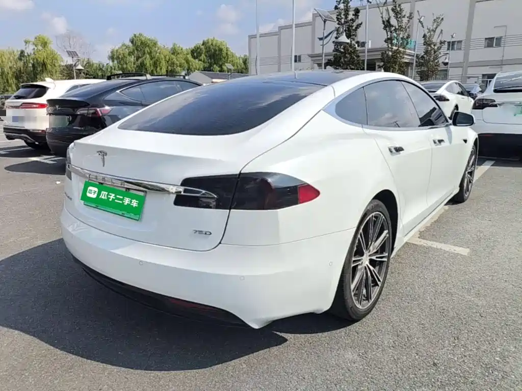 Tesla Model S 2019 2017 Model S 75D Standard Range