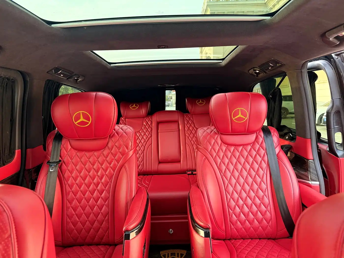 Mercedes-Benz V-Class 2018 V 260 AMG Sport Edition China VI фото 16