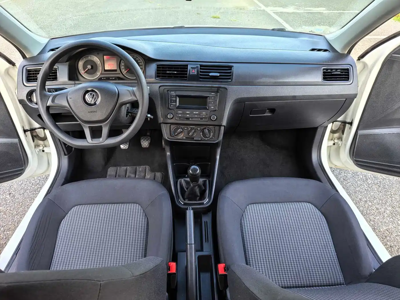 Photo 8 - Volkswagen Santana