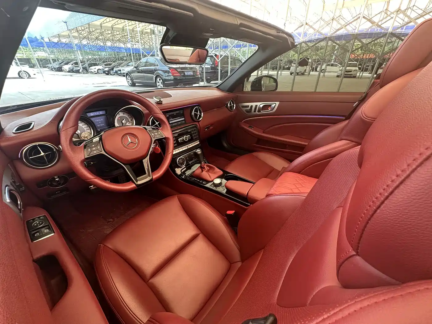 Mercedes-Benz SLK-Class 2011 SLK 200 Fashion фото 4